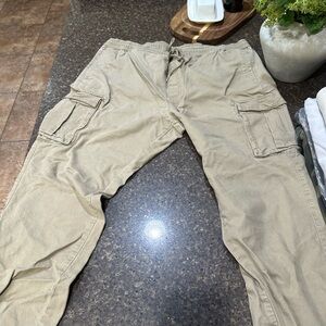 Good fellow men’s cargo jogger pants size xl in great used condition khaki color